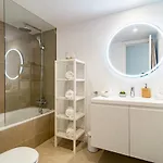 Charming And Modern 3-bedroom Duplex In Aloha Pueblo With Mountain Views Сasa de vacaciones