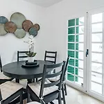 Charming And Modern 3-bedroom Duplex In Aloha Pueblo With Mountain Views Сasa de vacaciones