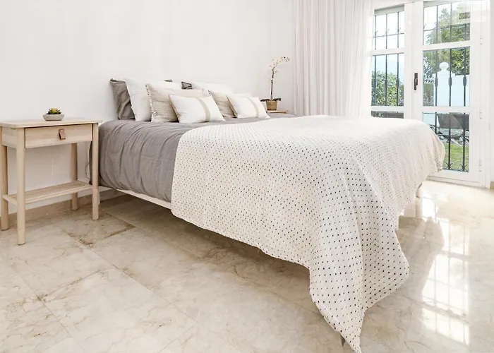 Charming And Modern 3-bedroom Duplex In Aloha Pueblo With Mountain Views Casa vacanze *