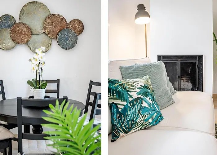 Casa vacanze Charming And Modern 3-bedroom Duplex In Aloha Pueblo With Mountain Views Marbella