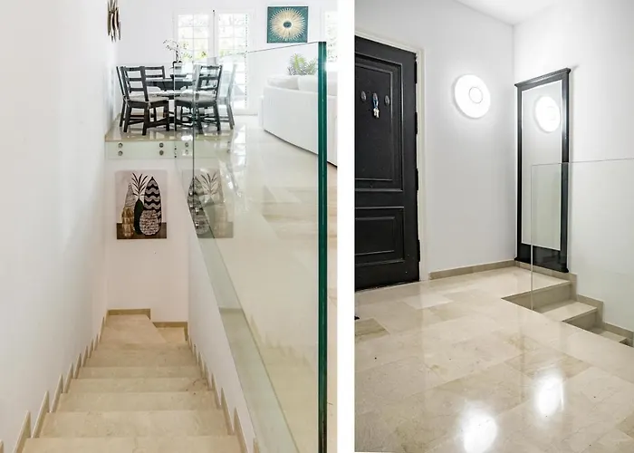 Charming And Modern 3-bedroom Duplex In Aloha Pueblo With Mountain Views Casa vacanze Marbella