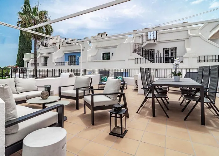 Charming And Modern 3-bedroom Duplex In Aloha Pueblo With Mountain Views Casa vacanze